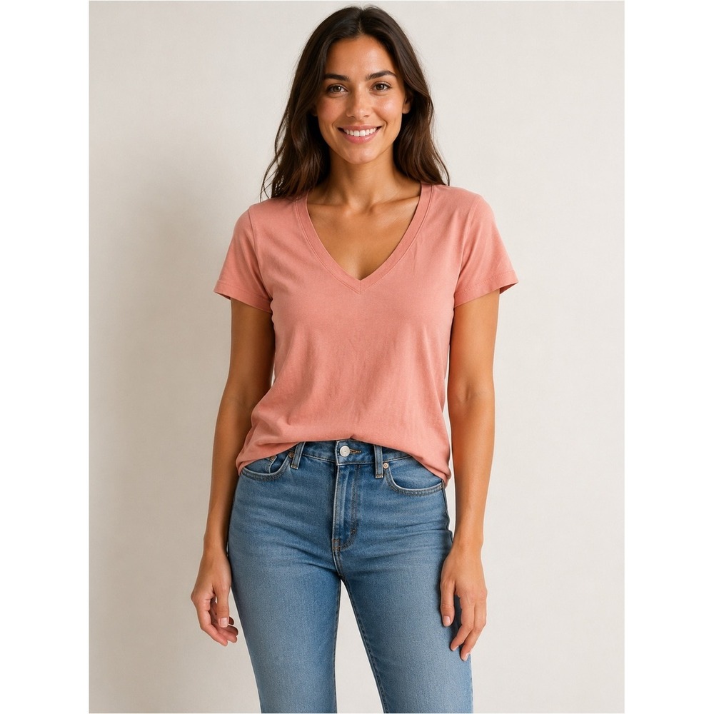Forever 21 V-Neck T-Shirt Basic Short Sleeve Top Everyday Wear Size M